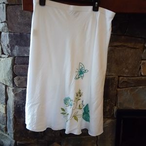 Index White Skirt with Embroidery design